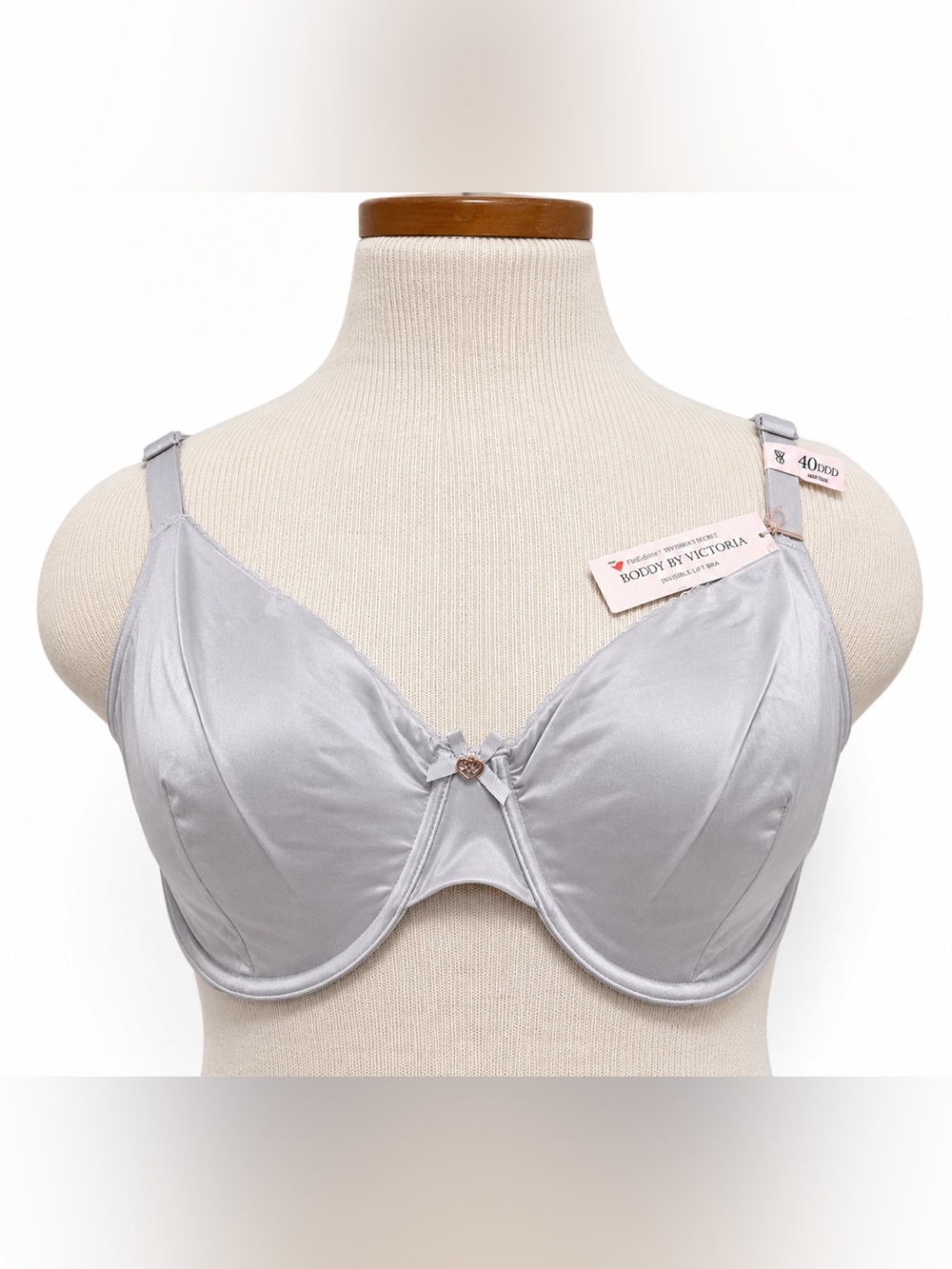Victoria’s Secret Body by Victoria Invisible Lift Bra 40DDD Silver Gray NWT